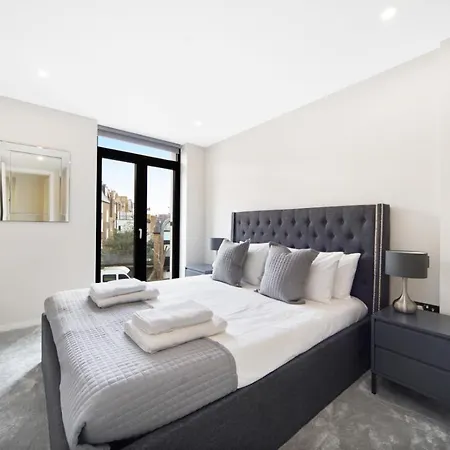 Lux Apartments In Fulham London Exterior photo